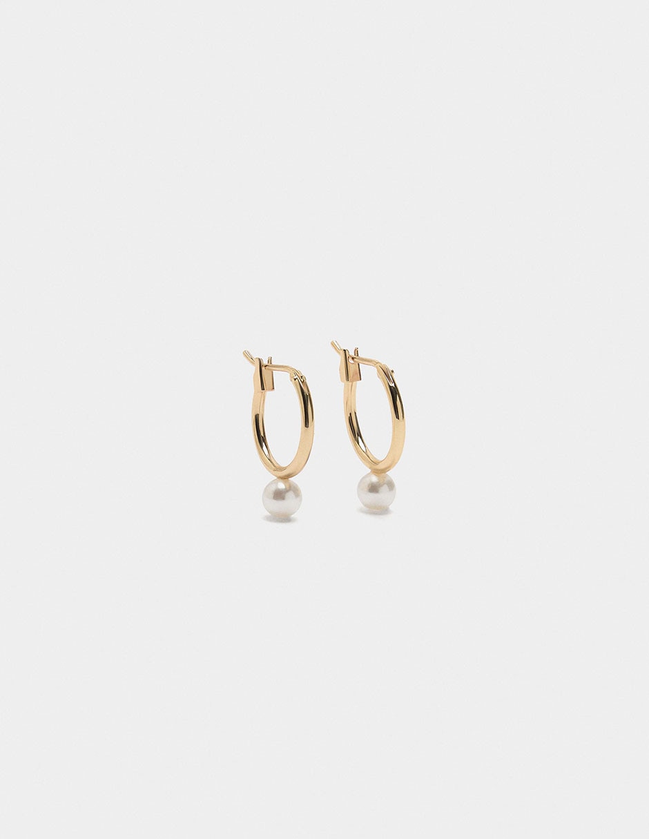 Aretes cortos
