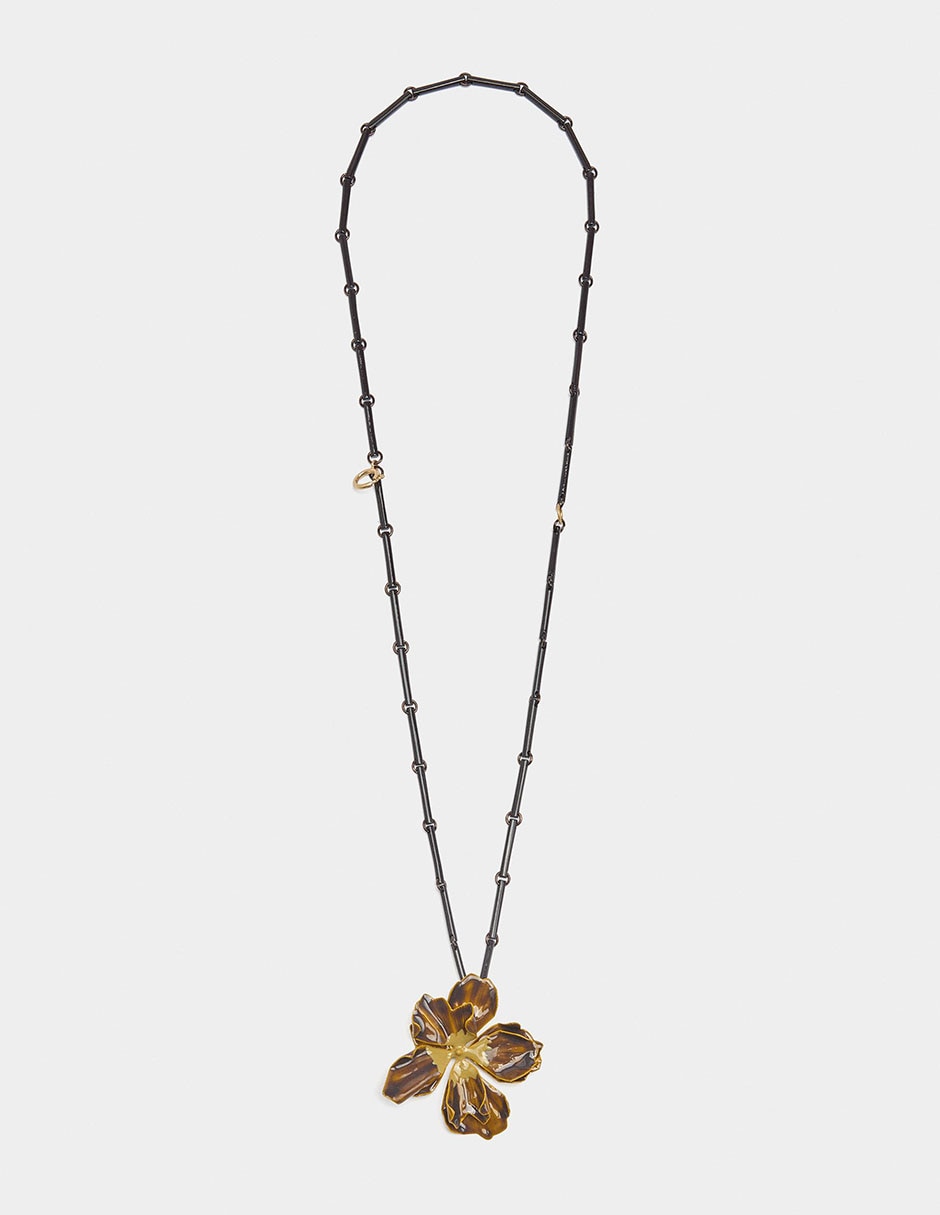 Collar de flor