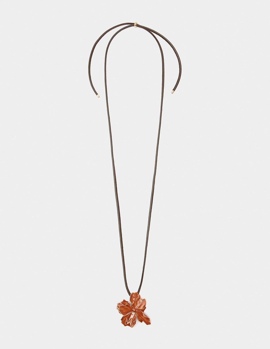 Collar de flor Petals
