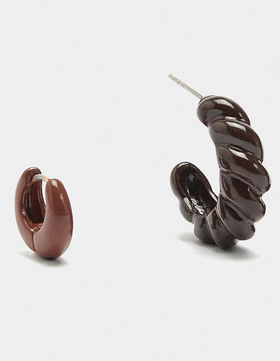 Set de aretes con acabado pulido 3