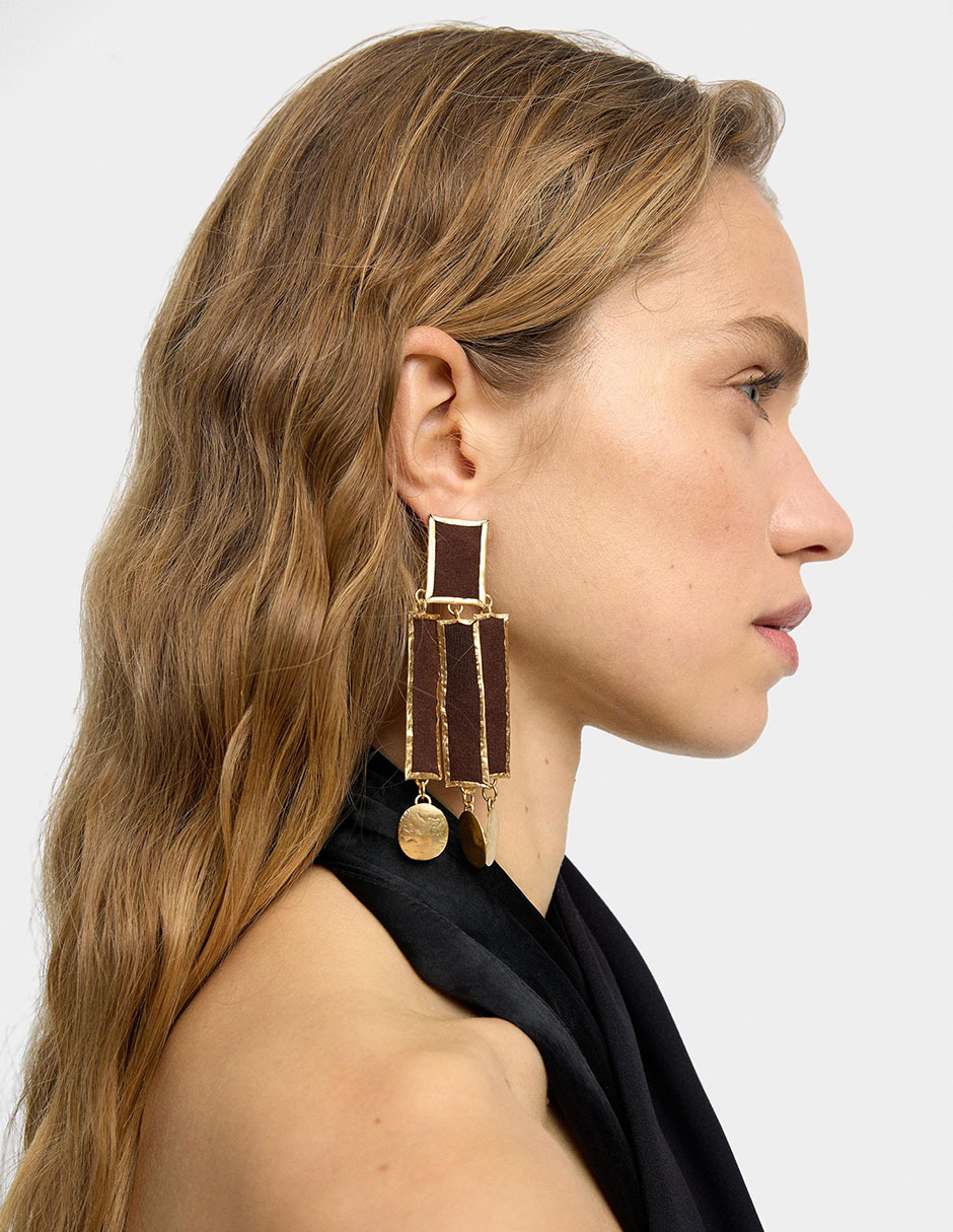 Aretes largos Trend Extra con acabado martillado 2