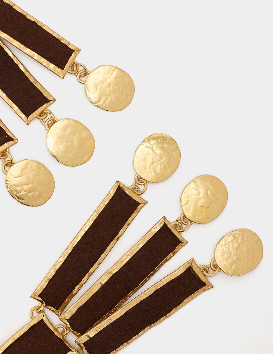 Aretes largos Trend Extra con acabado martillado 3