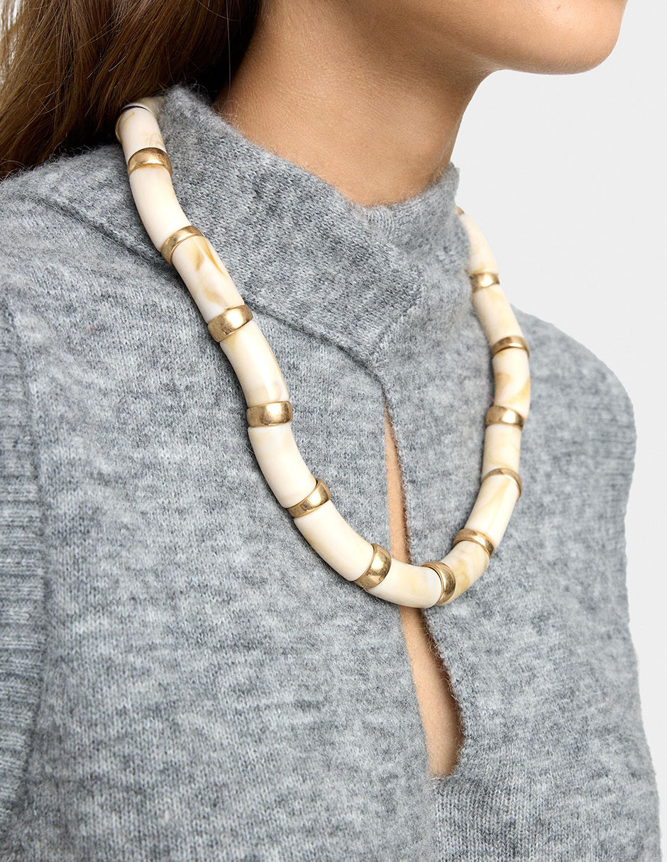 Collar 2