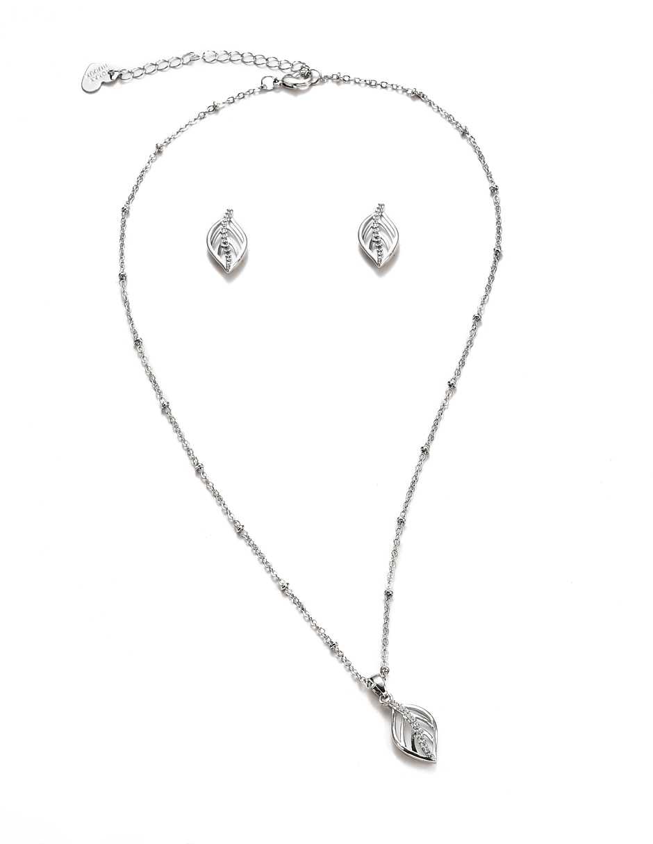 Aretes y collar de hoja 3
