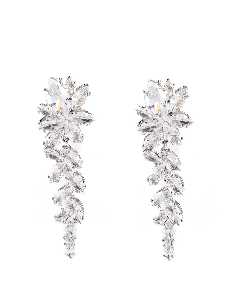 Aretes largos con acabado brillante cristal