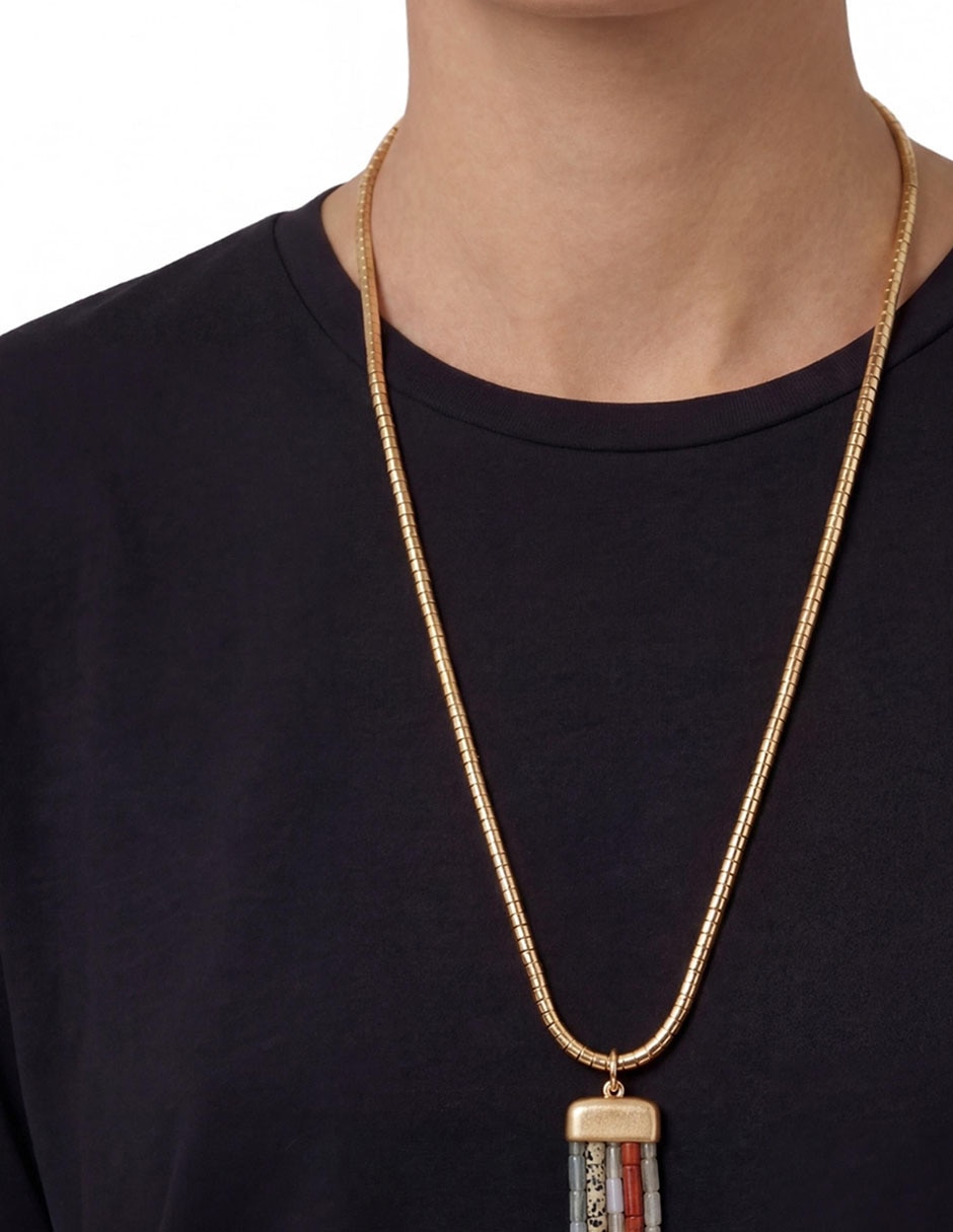 Collar con dije 2