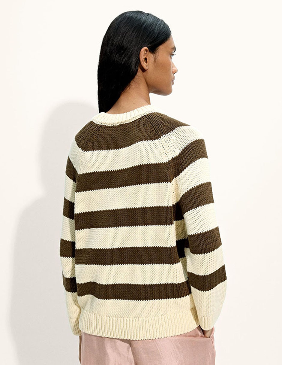 Suéter cuello redondo para mujer 4