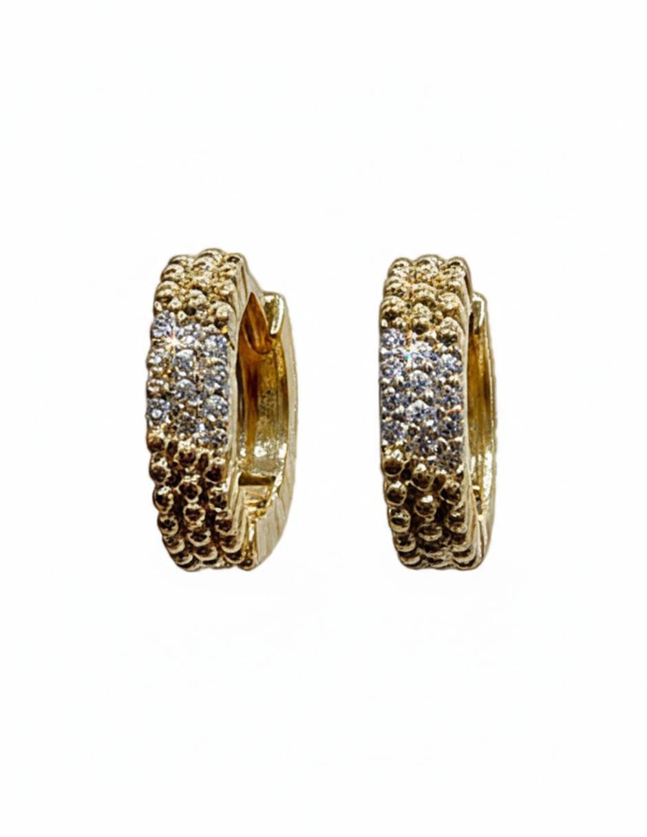 Set de aretes de oro laminado 10 K con acabado brillante zirconia cúbica 5