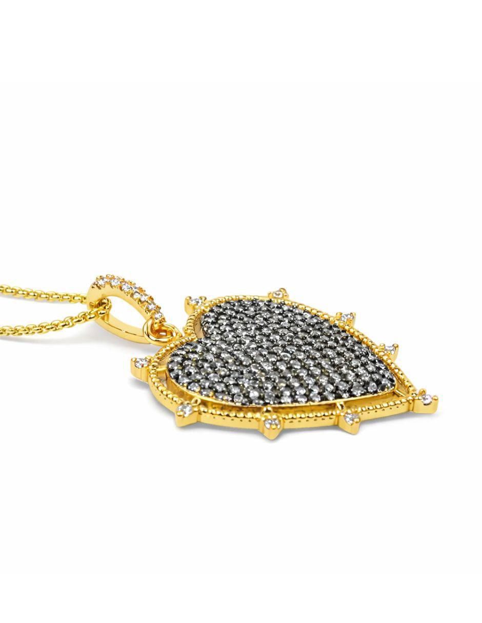 Collar con dije no aplica "de (si aplica)" corazón yoiko no aplica "de" aleación metálica 18 k