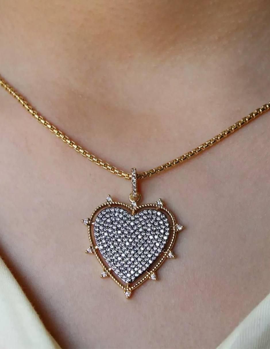 Collar con dije no aplica "de (si aplica)" corazón yoiko no aplica "de" aleación metálica 18 k