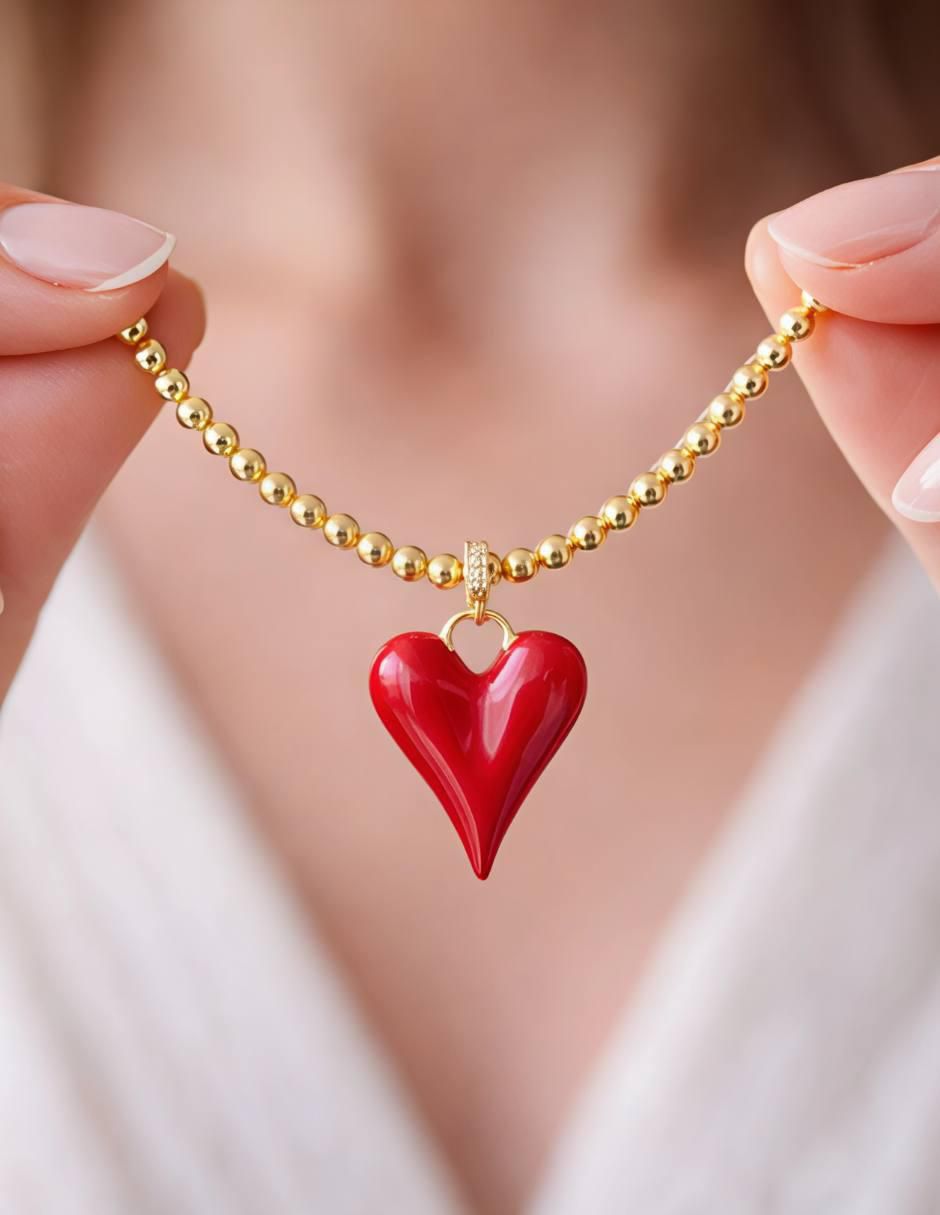 Collar con dije de corazón Pasión 18 K 7